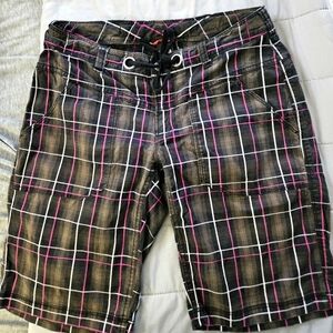 The North Face Plaid Cargo Shorts with Pink and White Accents Size 4